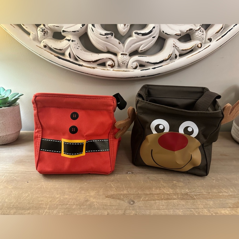 Thirty One Festive Santa and Reindeer Totes Brand New